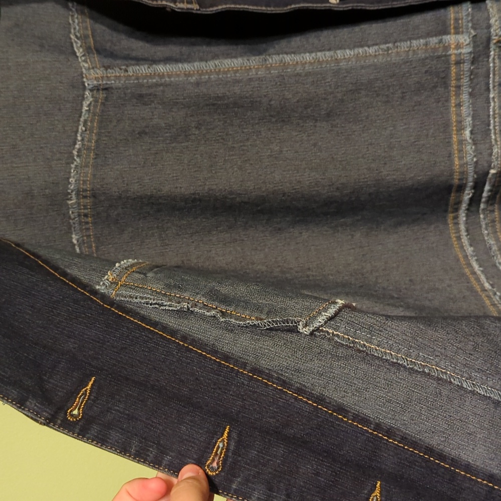 First Issue Plus Size Women's Jean Jacket - Picture 6 of 7